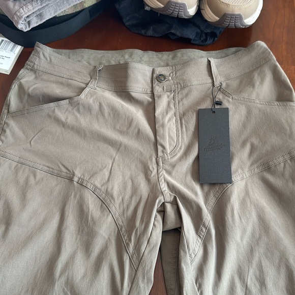 13th Heaven 34x30 pants NWT